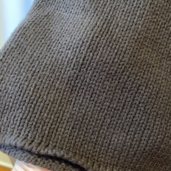 Zara gold/brown sleeveless turtleneck sweater.  Size M. Gold paint front - Picture 5 of 6